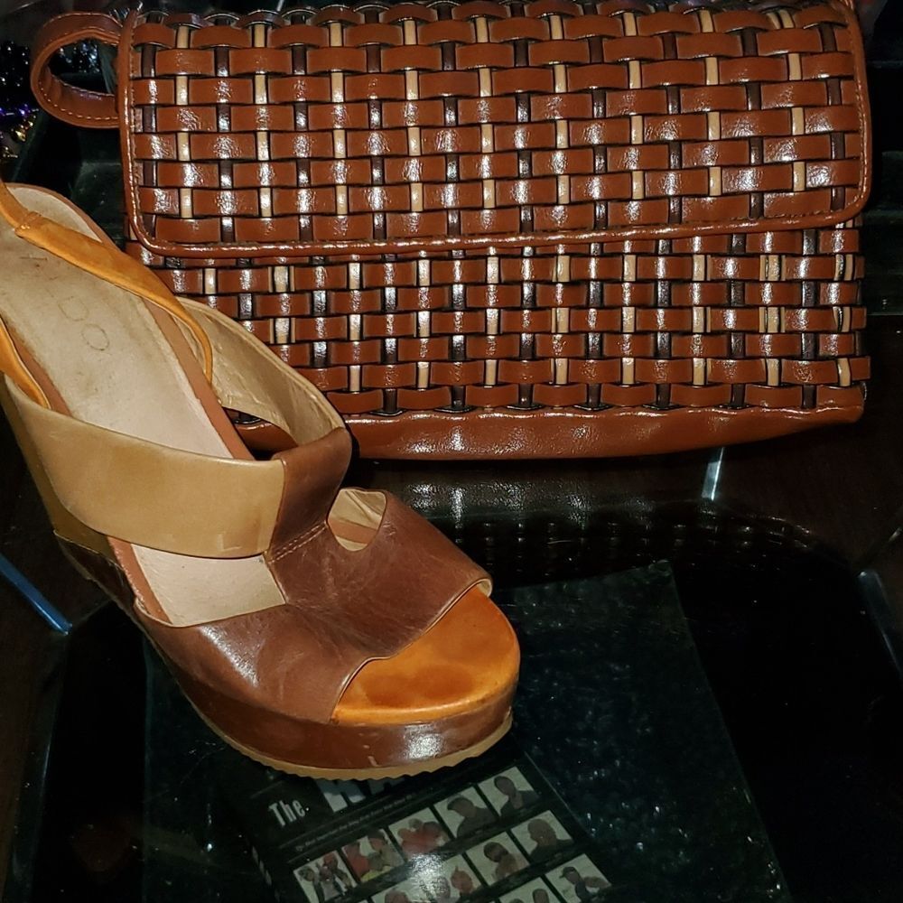 Vintage Aldo wedges 